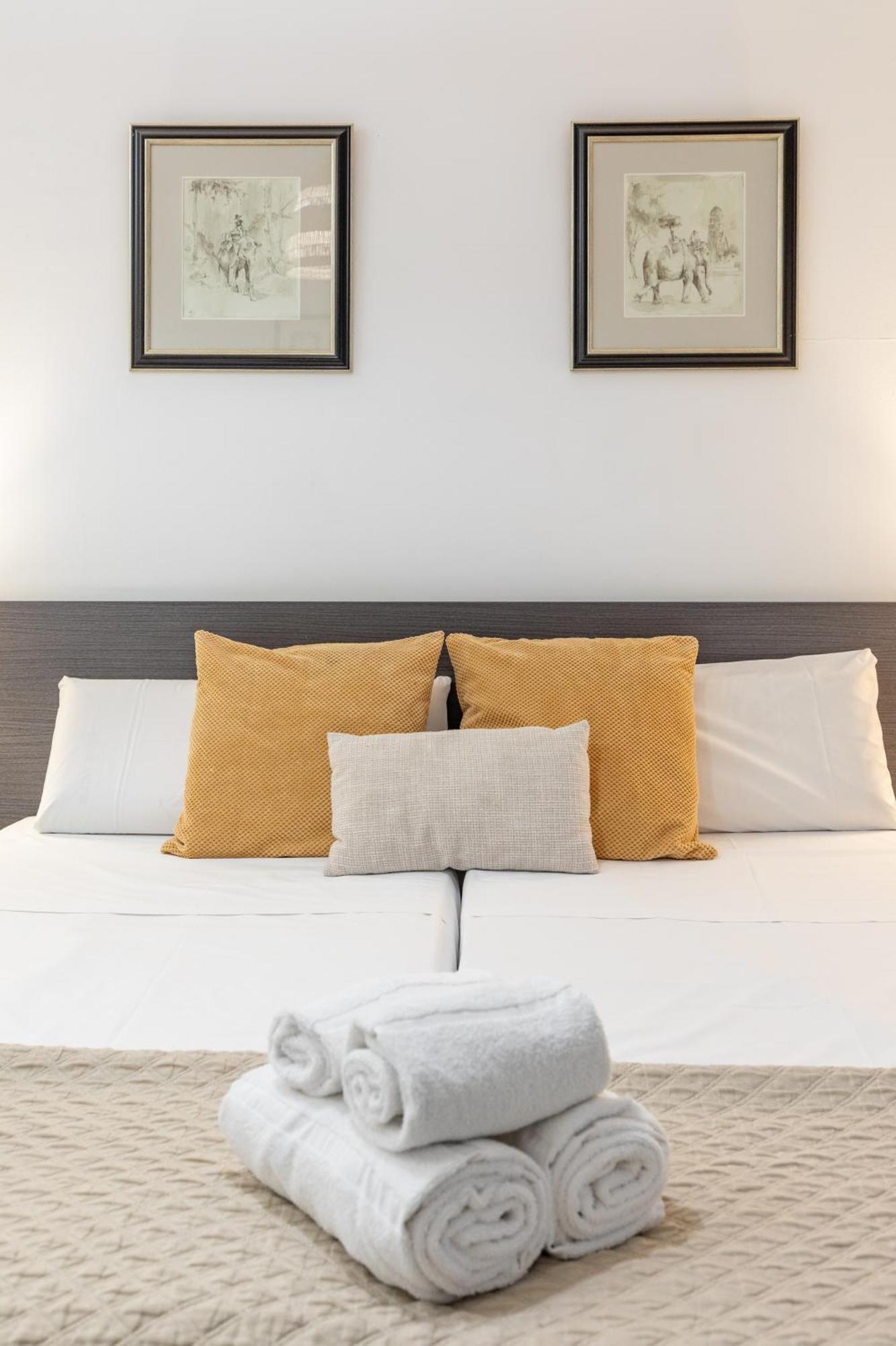 Apartmán Travel Habitat Ayuntamiento Valencie Exteriér fotografie
